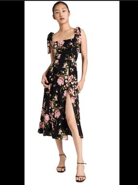 black midi dress with sleeves casual Nina Morena